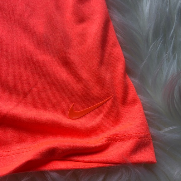 Nike Tank Top - Picture 4 of 6